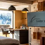 Апартаменты 53 *
